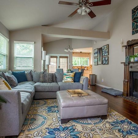 Comfortable, Family And Business Friendly 2Bd/2Ba House In North Austinヴィラ エクステリア 写真