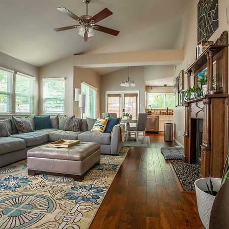 Comfortable, Family And Business Friendly 2Bd/2Ba House In North Austinヴィラ エクステリア 写真